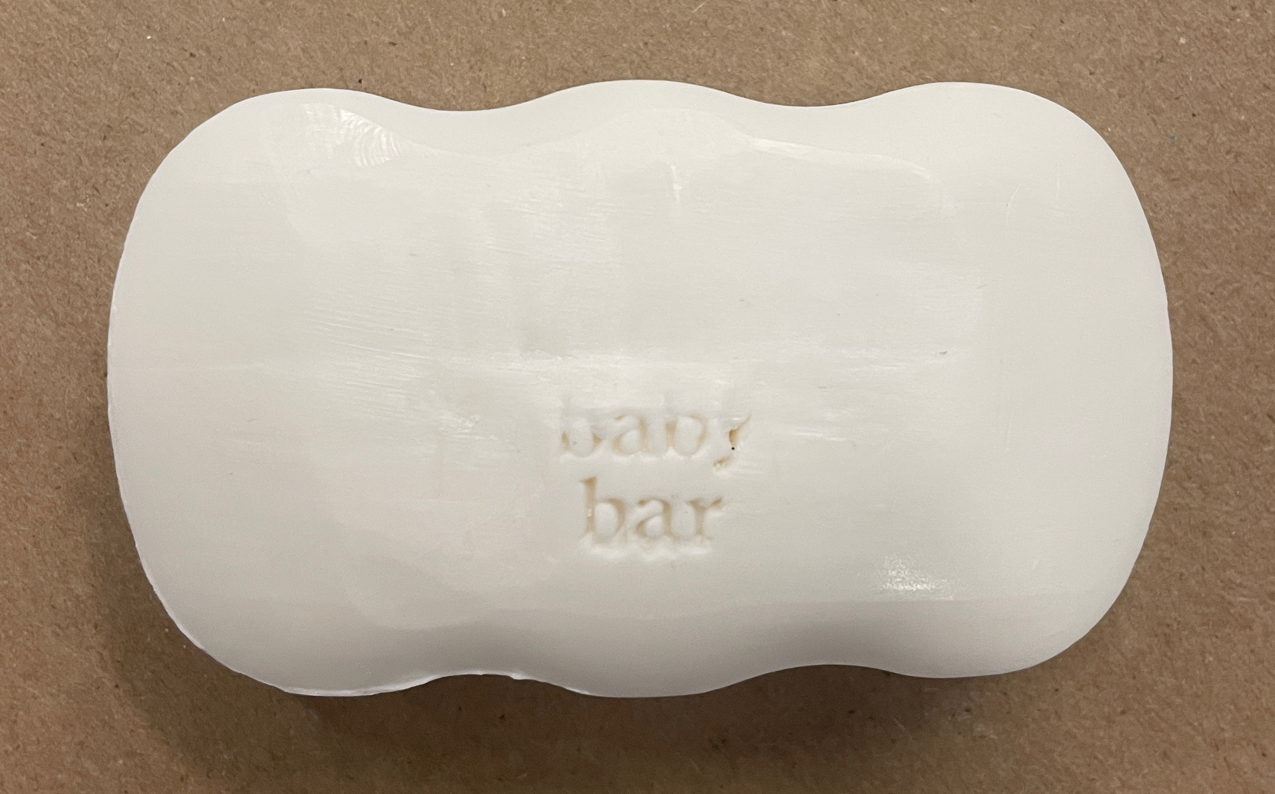 Bingbing soap with wavy edge design